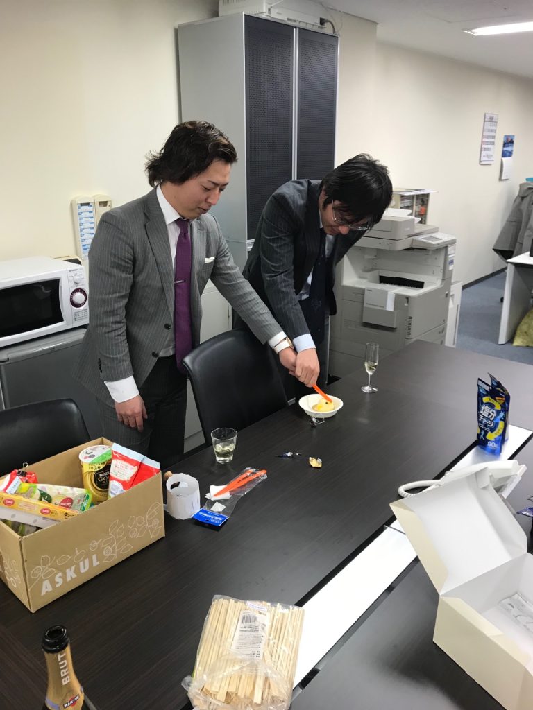 ケーキ入刀